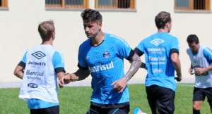 Fluminense estuda contratação de Everaldo, do Grêmio, para o Brasileirão