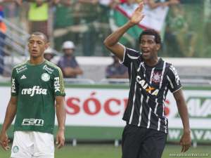 Libertadores: Para zagueiro Gil, críticas ao Corinthians são injustas