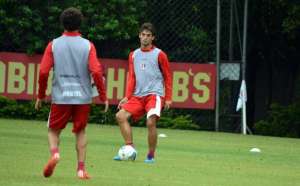Atlético de Madrid faz proposta para tirar Rodrigo Caio do São Paulo
