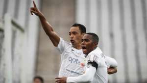 Paulistão: Indefinição com Robinho e Ricardo Oliveira fazem clima ficar tenso no Santos