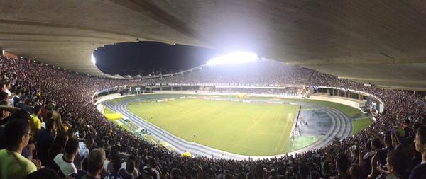 Quase 35 mil torcedores apoiaram o Remo na goleada diante do Cuiabá, no Mangueirão