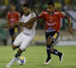 Série B: Criciúma contrata lateral Arnaldo