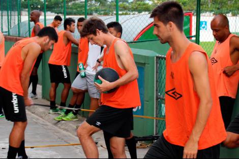 Segundona: Portuguesa Santista encara Manthiqueira no Ulrico Mursa 2 0002050076130 img