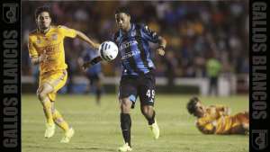 Cruzeiro oferece R$ 1 milhão mensais a Ronaldinho Gaúcho, que pede mais