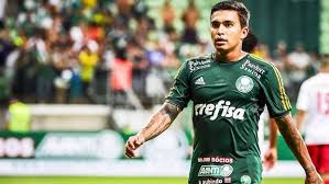 Árbitro da decisão diz que foi agredido e xingado por Dudu