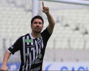 Série B: Vitória entra na briga com o Santos para contratar Ricardinho