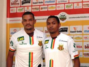 Série B: Sampaio Corrêa apresenta meia Alex Maranhão e atacante Jheimy