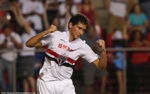 Cruzeiro e São Paulo negociam troca de Dedé por Paulo Henrique Ganso