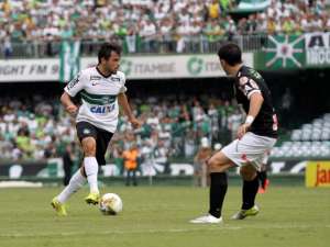 Copa do Brasil: Campeão Fortaleza enfrenta humilhado Coritiba no Castelão