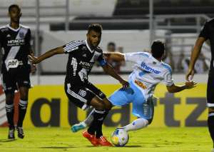 Na mira do Santos, Fernando Bob descarta saída da Ponte: 