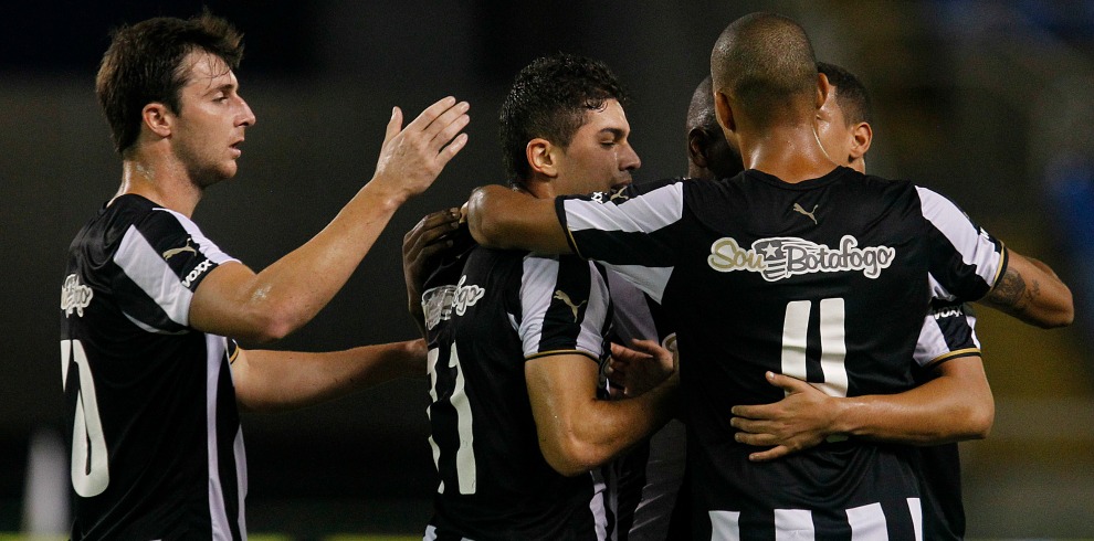 Mesmo com reservas, Botafogo não teve dificuldades para passar pelo Capivariano