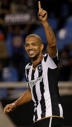 Botafogo, vice-campeão carioca, venceu o Capivariano por 3 a 0 no Engenhão e fechou com seis pontos
