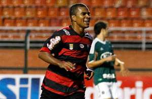 Oeste contrata Mazinho, o “Messi Black” e deixa elenco mais forte para a Série B