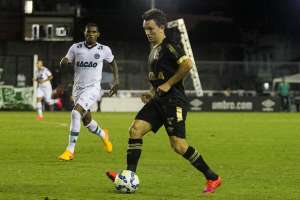 Vasco da Gama 0 x 0 Goiás - Decepção no único confronto entre campeões estaduais na abertura do Brasileirão