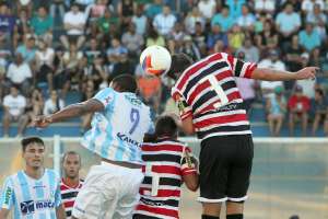 Seleção da SÉRIE B do Futebol Interior armada no ortodoxo 4-4-2 e com técnico mineiro e pé quente
