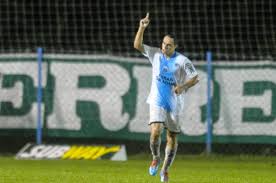 Grêmio dá ‘balão’ no Paraná e contrata Vitinho, artilheiro do Catarinense