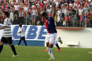 Série C: Guarani confirma Dennis, ex-Ponte, e oficializa Erik Mamadeira e Arthur, ex-Paraná