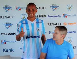 Série C: Londrina acerta com lateral Paulinho