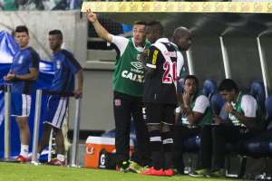 Copa do Brasil: Doriva admite atuação ruim do Vasco e revela cobrança ríspida