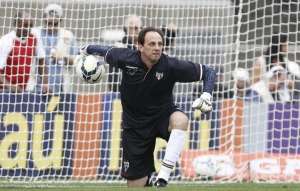 Rogério Ceni confirma que vai se aposentar no dia 6 de agosto