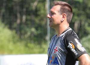 Em treino só com reservas, Doriva mantém Vasco indefinido para domingo