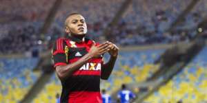 Com edema na coxa, Marcelo Cirino desfalca o Flamengo contra o Sport
