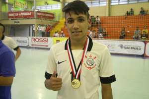 Ponte Preta pensa no futuro e pode contratar Giovanny, meia do Guaratinguetá