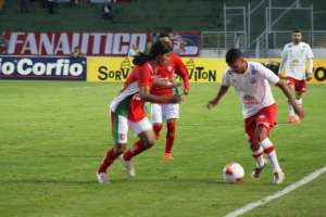 Série B: Náutico joga por melhor retrospecto na era dos pontos corridos