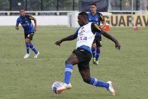 Portuguesa contrata pacotão com Victor Bolt, laterais Jonathan e Julinho e atacante Willen