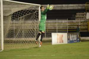 Copa Paulista: Goleiro do XV se reapresenta recuperado de contusão