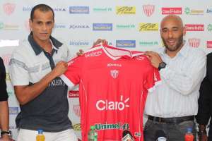 Série B: Derrota para o Sampaio Corrêa deve derrubar Edinho no Mogi Mirim