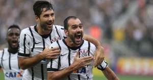 Corinthians fecha patrocínio com empresa de aplicativo de táxi por R$ 3,5 milhões