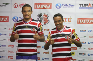 Série B: Santa Cruz apresenta zagueiro Néris e lateral Lúcio, ex-Palmeiras