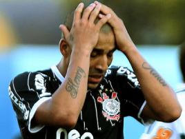 Emerson Sheik: onde vai arrumar salário de R$ 500 mil por mês?