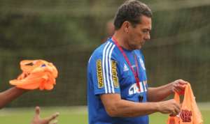 Brasileirão: Luxemburgo faz mistério e esconde escalação do Flamengo para domingo