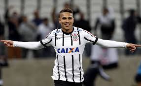 Empresários de Guerrero confirmam saída em julho, mas prometem empenho do jogador