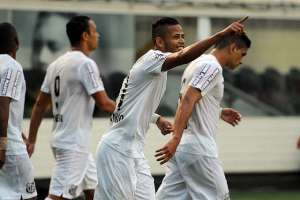 Chapecoense x Santos - Desafio duro para se manter entre os líderes...
