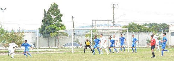 São Bernardo foi até Suzano e venceu o Ecus, por 2 a 0, assumindo a liderança do Grupo 3