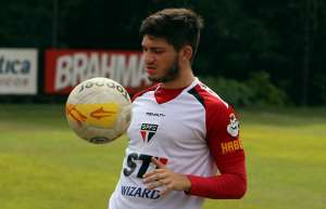 Série B: Náutico mira contratação de Lucas Farias, encostado no São Paulo