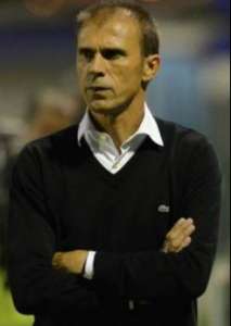 Atlético-PR 1 x 0 Atlético-MG - O Furacão jogou ao estilo Milton Mendes e venceu o Galo MIneiro