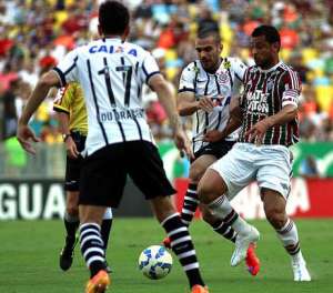 BRASILEIRÃO: Corinthians não é mais 100%, paulistas decepcionam e Sport lidera pelo saldo de gols