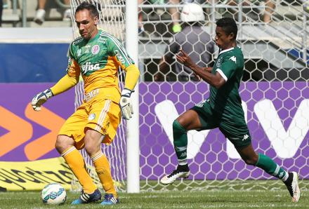 Palmeiras passou apertado com o Goiás, perdeu dentro de sua arena e deixou o campo vaiado