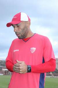 Série B: Edinho pede 