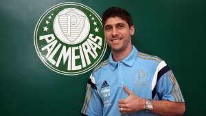 Palmeiras confirma a contratação do meia Fellype Gabriel