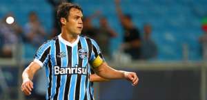 Kléber Gladiador abaixa salário e se oferece para jogar no Palmeiras