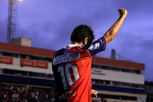 Série B: Cotado no Atlético-PR, Lucio Flavio rescinde com o Paraná