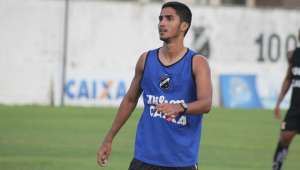 Série B: Igor Julião do Fluminense é regularizado e ABC ganha mais um reforço