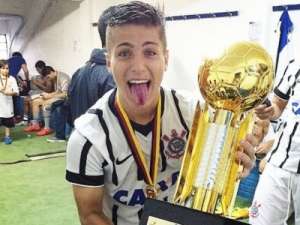 Matheus Cassini troca o Corinthians pelo Palermo, confirma agente