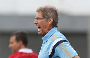 Oswaldo de Oliveira desabafa contra a imprensa e critica reunião pública no Palmeiras