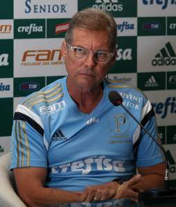 Oswaldo nega medo de demissão e diz que Palmeiras será bem sucedido em sua mão